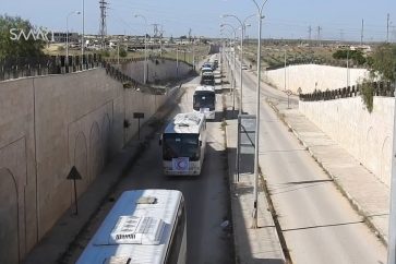 50 bus se sont dirigés vers les deux localité loyalistes de Kfarya et Fouaa dans la province nord d'Idleb
