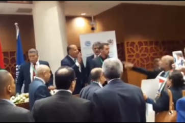 Maroc: Des ministres sionistes au sein du parlement marocain, des députés protestent