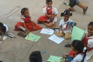 Des écoliers au Yémen
