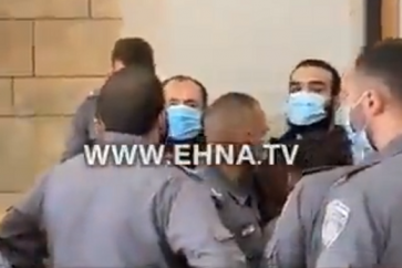 Des détenus palestiniens dans un tribunal israélien à Nazareth.