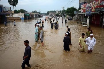 Un tiers du Pakistan "sous les eaux"