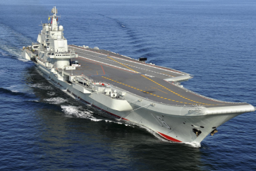 "Il y a encore un grand écart pour que la Chine rattrape les États-Unis, qui ont un siècle d’expérience avec les porte-avions"