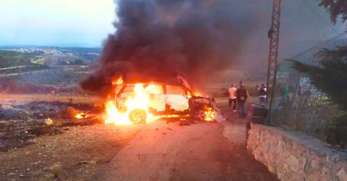 La voiture des journalistes frappée par l'armée d'occupation israélienne, le 13 octobre, au sud-Liban.