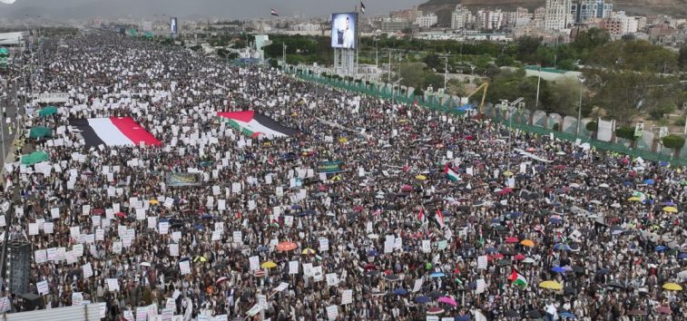 <a href="https://french.manartv.com.lb/2919336">Des millions de personnes ont défilé à Sanaa et dans plusieurs gouvernorats : nous restons fermes sur notre position envers Gaza jusqu&rsquo;à sa victoire</a>