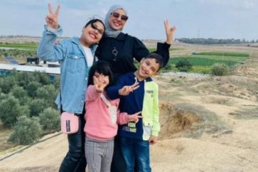 La journaliste palestinienne Iman Al-Shanti, son mari et leurs trois enfants sont tombés en martyre suite à un bombardement israélien visant leur maison à Gaza.