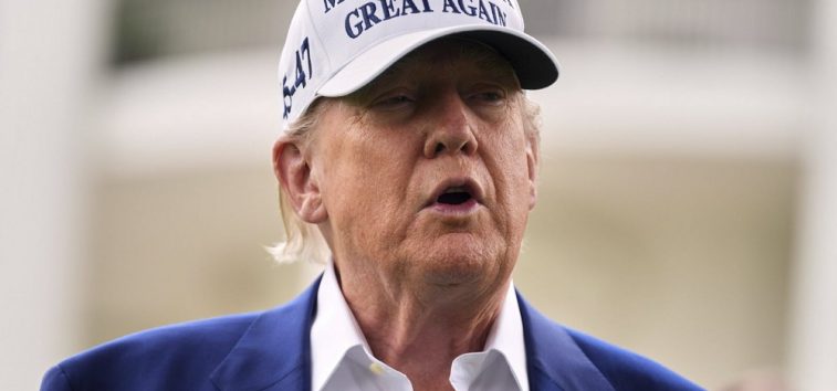 <a href="https://french.manartv.com.lb/3308846">Trump hésite à frapper l&rsquo;Iran sous prétexte de craindre un &laquo;&nbsp;nouveau chaos&nbsp;&raquo;, selon NYP. La chef des renseignements écartée des discussions</a>